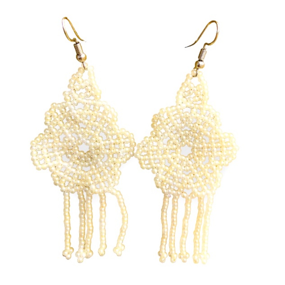 Perla Huichol Beaded Earrings Handmade Pearl Color
